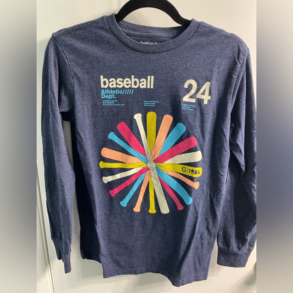 Long sleeve Gap kids graphic baseball tee size 14/16